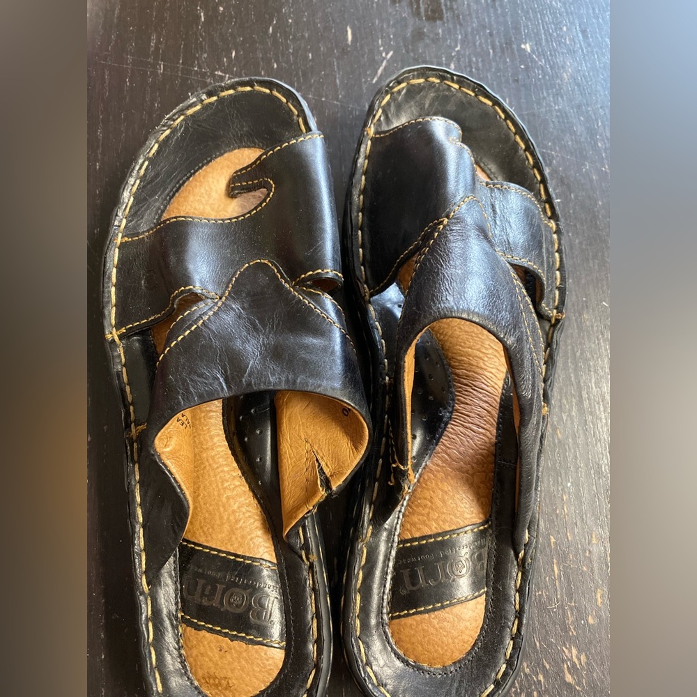 Born Sandals 8/39 M/W W31120 Black